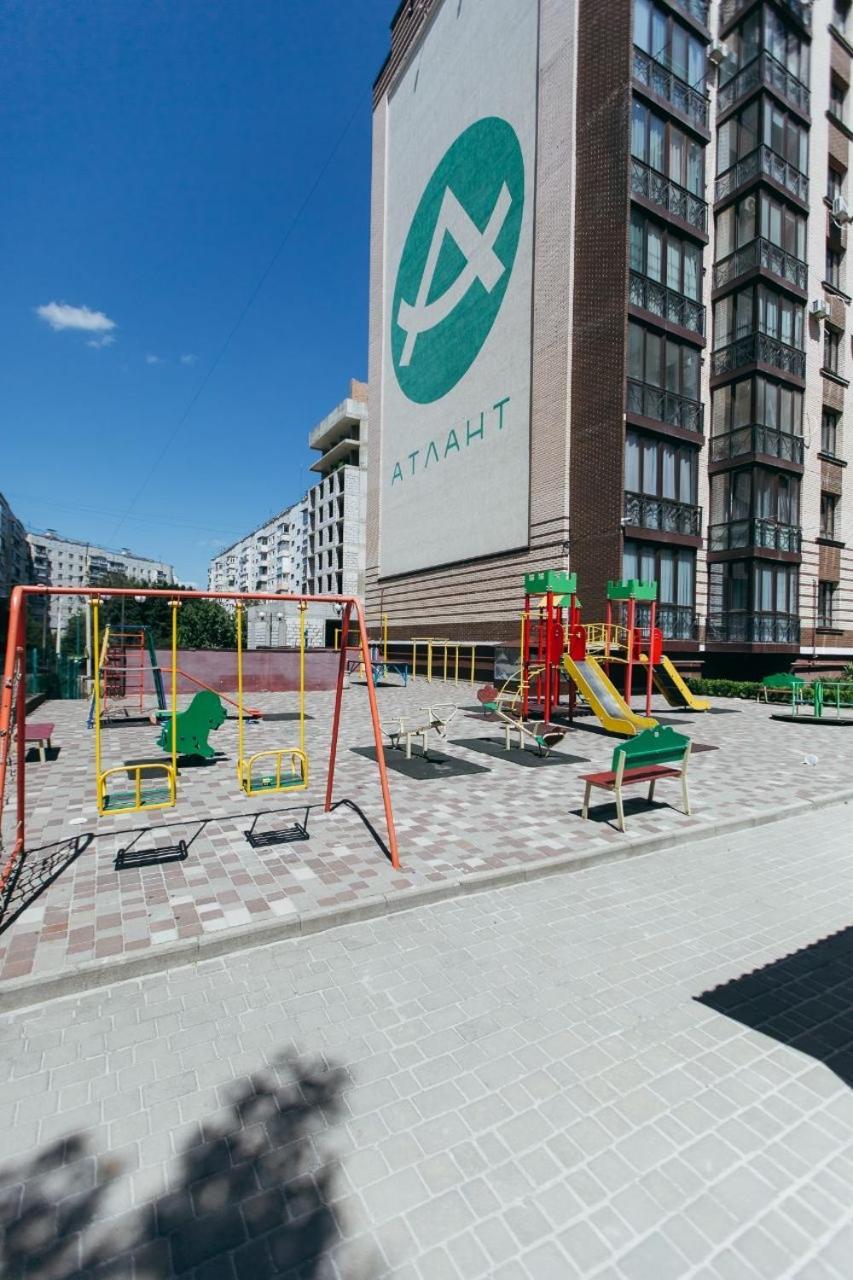 Atlant Luxury Family Apart Поряд З Тц Депот, Безконтактне Заселення Çernivtsi Dış mekan fotoğraf